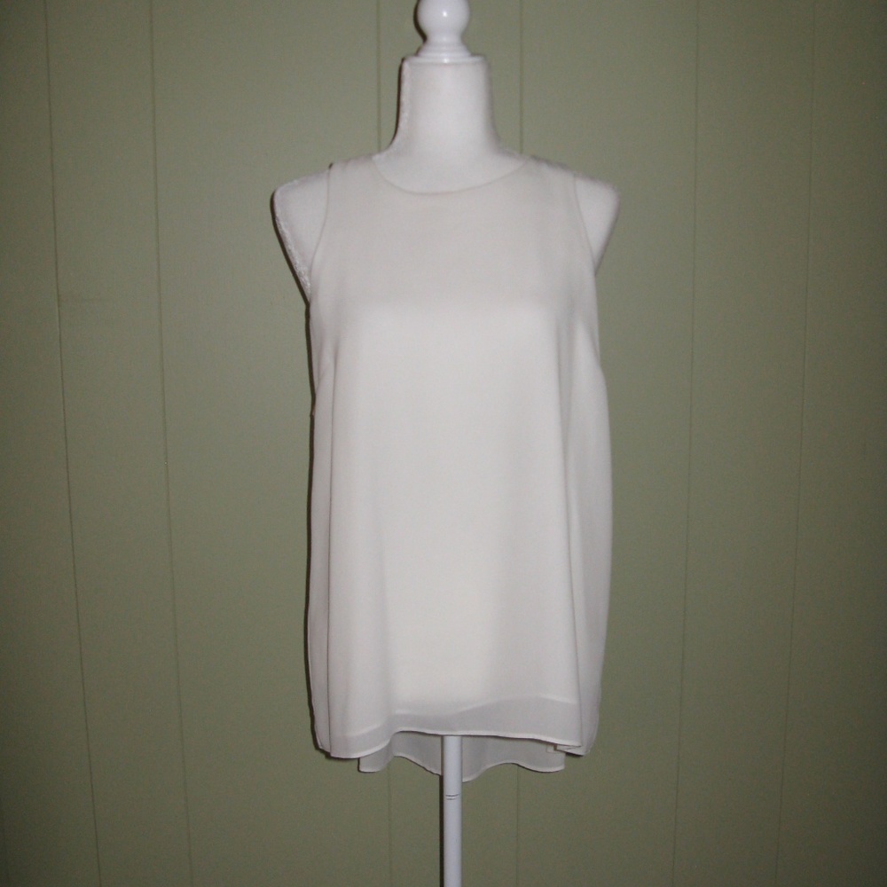 Vince Camuto Pleat Back Core Blouse